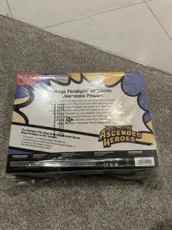 Pokemon TCG: Mega Evolution—Ascended Heroes Mega Feraligatr ex Box - Image 2