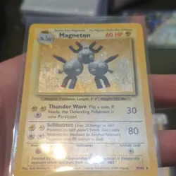Pokemon TCG Magneton 9/102 Fossil Holo Rare 60 HP Stage 1 EN 1999 WOTC - Image 2