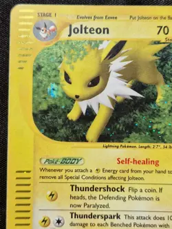 Jolteon Skyridge Holo Pokemon Card HP Rare Vintage 2003 H12/H32 - Image 3