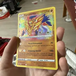 Zamazenta - 102/185 Vivid Voltage AMAZING RARE Pokemon - NM/MINT - Image 1