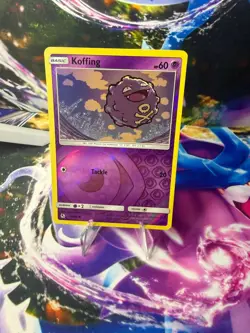 KOFFING 28/68 HIDDEN FATES Reverse Holo Common Pokemon - Image 1
