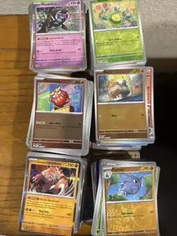 Collection Bulk Lot of 600 Pokemon Cards No Energies! No Promos Only Holos - Image 1