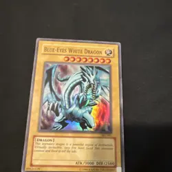 Blue-Eyes White Dragon - SKE-001 - Super Rare - Unlimited Edition - Heavily Play - Image 4