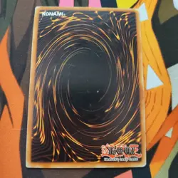 Vampire Genesis SD2-EN001 Ultra Rare 1st Edition - Yugioh MP - Image 2