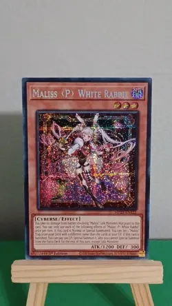 2025 Yugioh Maliss (P) White Rabbit MP25-EN122 Prismatic Secret Rare 1st Edition - Image 1