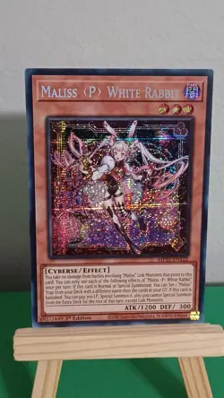 2025 Yugioh Maliss (P) White Rabbit MP25-EN122 Prismatic Secret Rare 1st Edition - Image 3