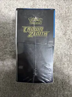 Pokemon TCG: Crown Zenith Elite Trainer Box - 10 Packs 820650851476 - Image 2