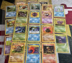 1999 Pokemon FOSSIL SET Unlimited Edition COMPLETE Uncommon/Common 32 Card Lot - Image 1