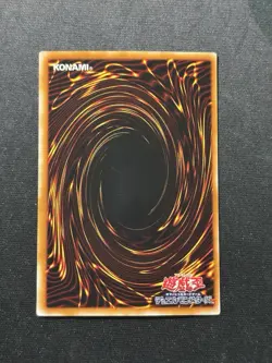 Konami Dark Magician of Chaos 307-010 Japanese Holo Effect Yu-Gi-Oh! TCG - Image 2