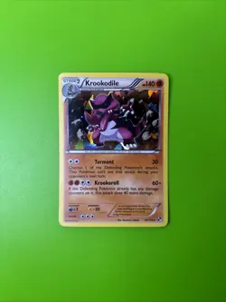 Krookodile 65/114 Black & White Cracked Ice Holo Pokemon Card LP+ - Image 1