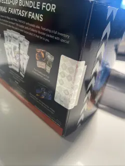 Magic: The Gathering Final Fantasy Bundle: Gift Edition + 2 Play Boosters - Image 3