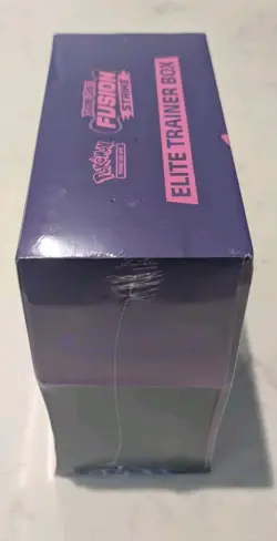 Pokemon TCG Fusion Strike Elite Trainer Box ETB - MINT - Image 5