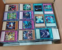 LOTTO OFFERTA YU-GI-OH 2000 CARTE RARE COMUNI/RARE/SUPER NEAR MINT NUOVE - Image 1