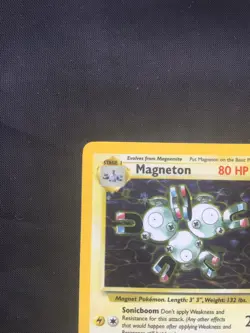 Pokemon Cards: Fossil Rare Holo: Magneton 11/62 - Image 3