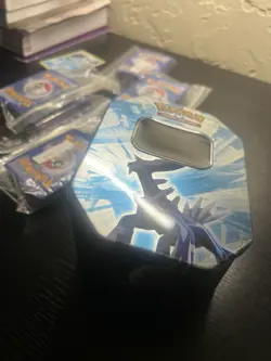 Mystery Vintage Pokemon Card Lot (2000s–2010s) 50 Cards + Box - Image 2
