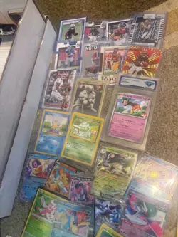Bulk Sports and Pokemon 500+ Card Lot-Packs RCs hits More! Vintage-Current - Image 4