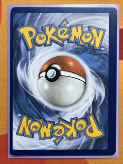 [Miscut Error] Pokemon Card - Reshiram - Holo Rare (002/025) Celebrations *LP* - Image 2