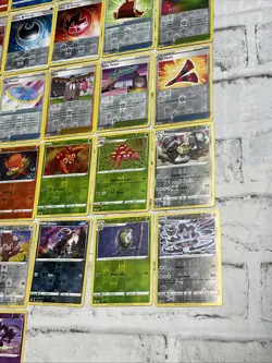 Pokemon TCG Darkness Ablaze Reverse Holo Lot of 95 Cards NO DUPES NM Near Mint - Image 2