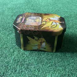Pokemon TCG: 2019 Hidden Fates Raichu-GX Tin 820650804816 - Image 5