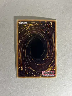 Yu-Gi-Oh! Gold Moon Coin BLHR-EN003 Ultra Rare 1st Edition - Image 2