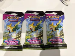 Pokemon TCG Fusion Strike Sleeved Booster Pack X3 - Image 1