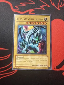 Blue-Eyes White Dragon SKE-001 Starter Deck: Kaiba Evolution Unlimited|Unlimited - Image 1