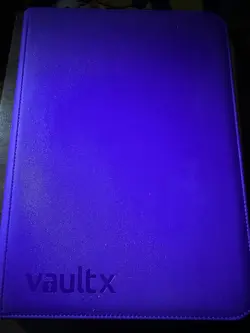 Vault X Scarlet & Violet 6, 9 Card Zipper Binder - Image 3
