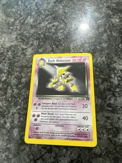 Pokemon Dark Alakazam Team Rocket 1/82 Holo Rare 60 HP Wizards of the Coast - Image 1