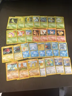 29 1999 Base Set Pokemon Cards Dratini Bulbasaur LP/MP see Photos Lot - Image 1