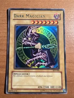 Yu-Gi-Oh! Holographic Dark Magician SDY-006 Ultra Rare Starter Deck - Image 3