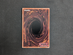 Gift of The Mystical Elf KC01-EN054 25th Anniversary Ultimate Kaiba Set English - Image 2