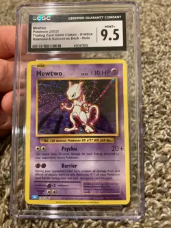 Mewtwo 014/034 Trading Card Game Classic Holo - Image 1