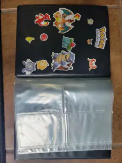 Pokemon Trading Card Game Card Album Binder Blue 1999 Vintage - Image 3
