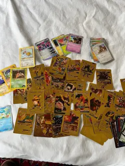 Pokemon card collection lot - Image 1