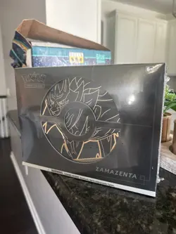 Pokemon TCG Sword & Shield Zamazenta ETB Elite Trainer Box Plus Factory Sealed 753569218804 - Image 1