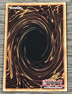 Yu-Gi-Oh! Dark Magician RA04-EN106 - Platinum Secret Rare - 1st Edition - Image 2