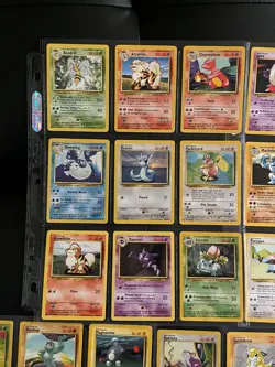 Lot of 62 Vintage 1999 Pokemon BASE SET Cards, Common + Uncommon + Rare LP-NM - Image 2