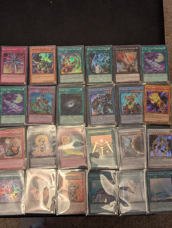 Yugioh Yu-Gi-Oh TCG Large 380+ Card Lot - 84 HOLOS - 1st Editions Deck Box Xtras - Image 5