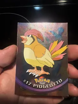 Pokemon Pidgeotto #17 Topps Chrome Base Holo - Image 1