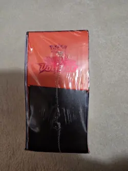 Pokemon Sword & Shield Vivid Voltage Elite Trainer Box ETB Brand New Sealed! - Image 4