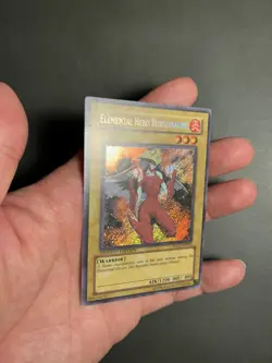 Elemental Hero Burstinatrix EHC1-EN002 Secret Rare Limited Edition - Image 3
