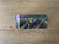 🔥Pokemon TCG: V Heroes Tin - Umbreon V! Factory Sealed!🔥 - Image 2