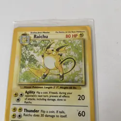 Raichu 14/102 Holo Holo Rare Base Set Unlimited Pokemon HP - Image 3