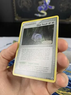 Pokemon Card Ex Legend Maker Claw Fossil HP 40 78/92 2006 Reverse Stamped Holo - Image 4