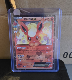 The Pokemon Company Flareon EX RC6/RC32 Generations Radiant Holo English Basic … - Image 1