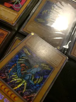 YUGIOH • TRI-HORNED DRAGON • SECRET RARE • LOB-000 • 1st EDITION • - Image 4