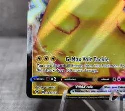 Pokemon TCG Pikachu VMAX 044/185 Swsh04: Vivid Voltage Holo - Image 5