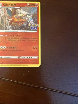 Charizard 010/078 Pokemon GO Reverse Holo - Image 5