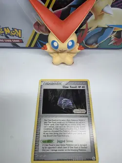 Claw Fossil HP 40 Reverse Holo 78/92 Legend Maker Pokemon Card NM - Image 1