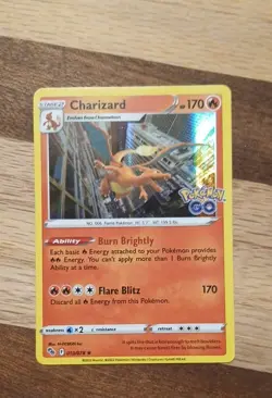 Charizard 010/078 Pokemon GO Holo - Image 1